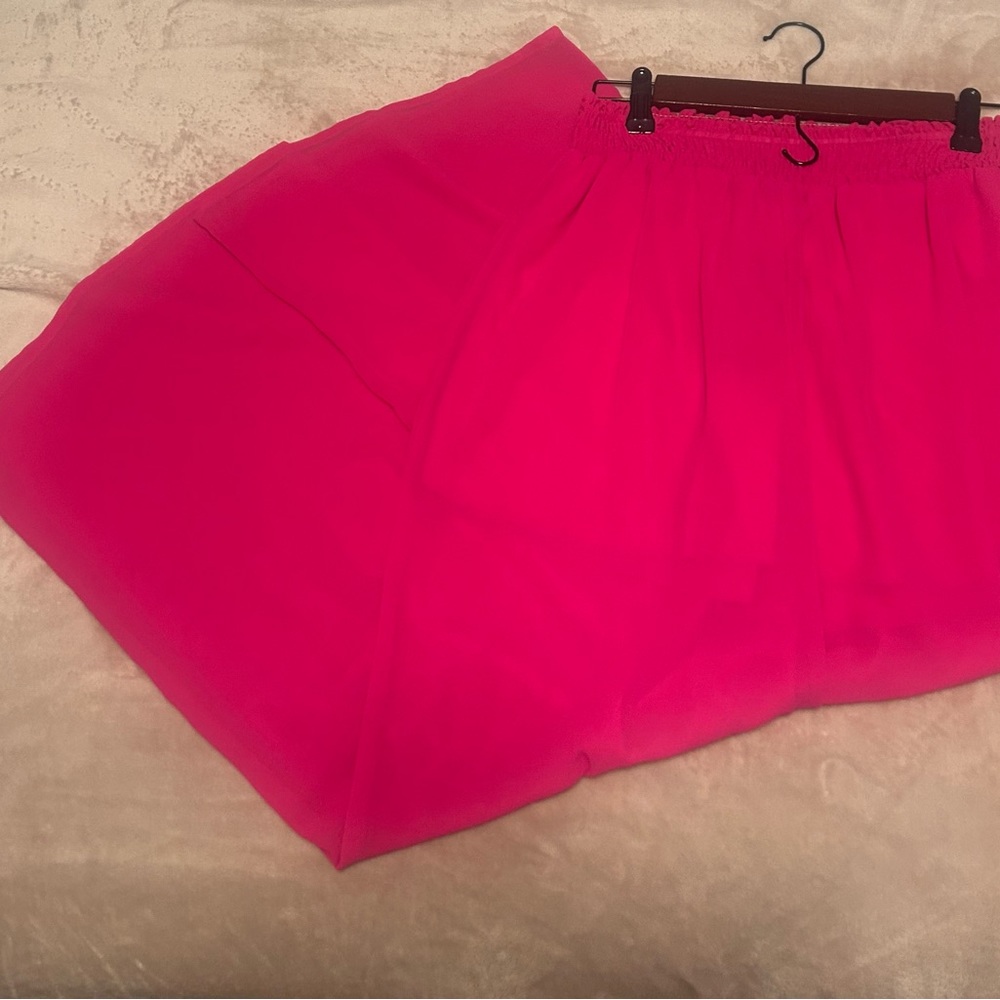 PINK SHEER WITH LINER FLOWY PANTS SIZE S